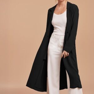 🖤 BNWT Aritzia Adelise Trench Coat in Black